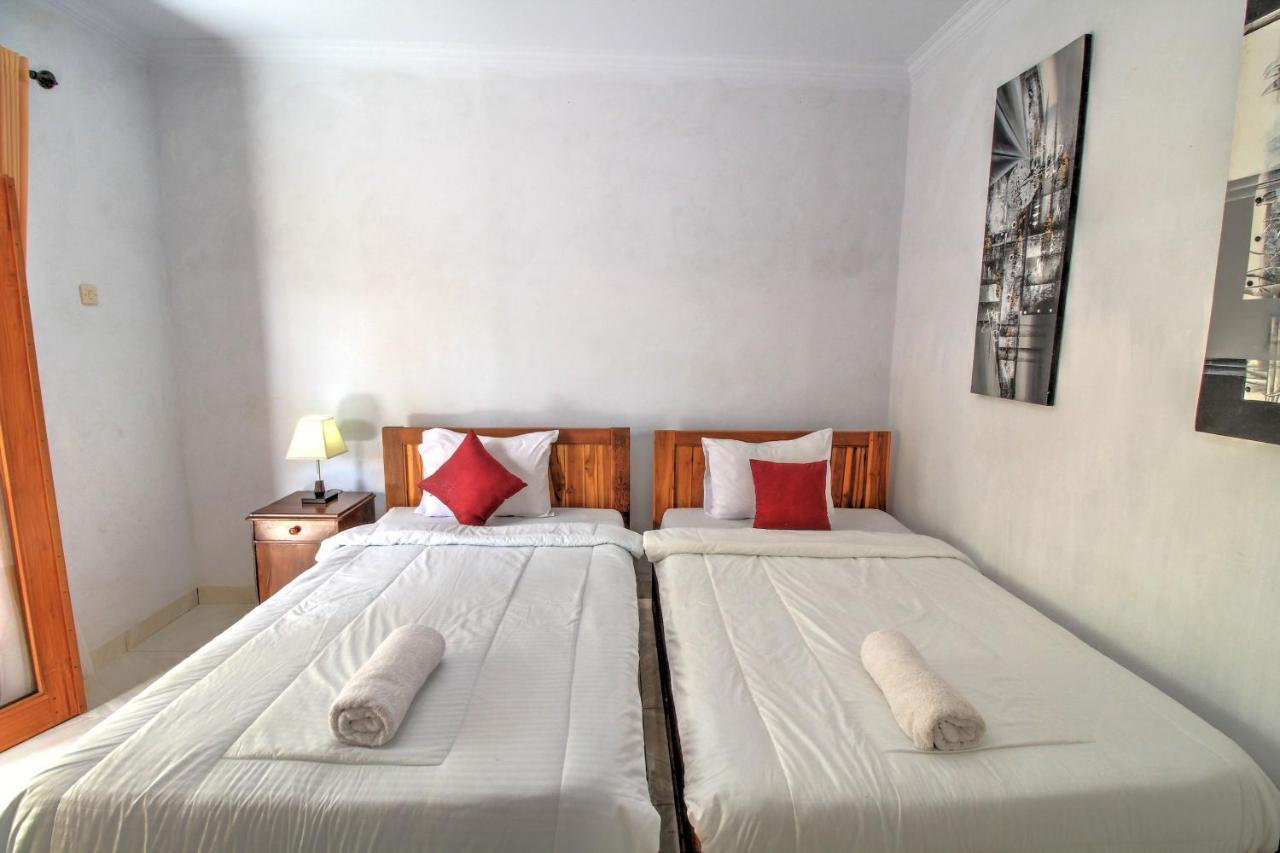 Kira Cottages Sakti Exterior foto